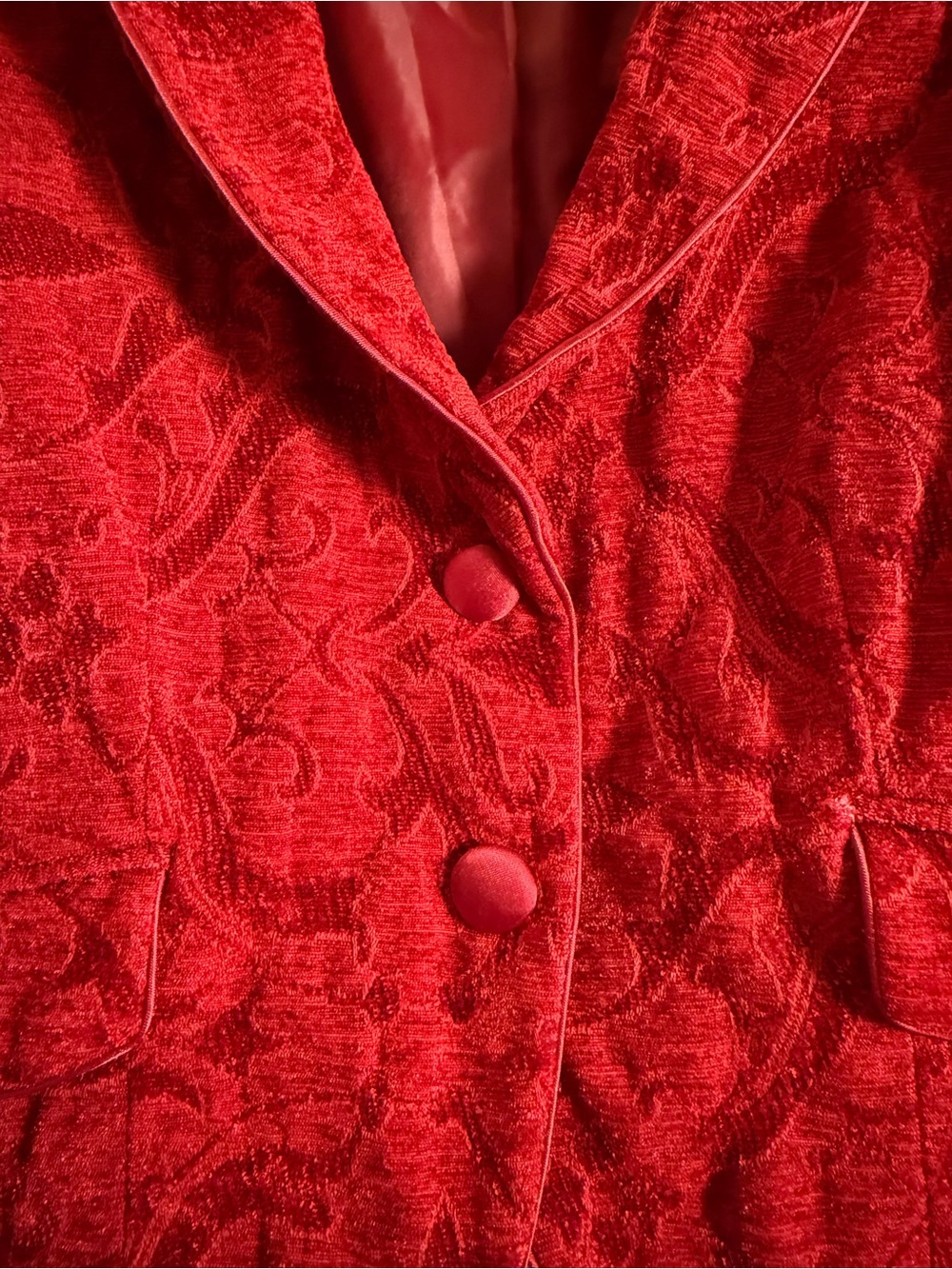 Nine West Red Velvet Tapestry Cropped Blazer - Picture 6 of 8